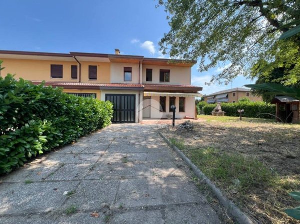 casa indipendente in vendita a Saonara