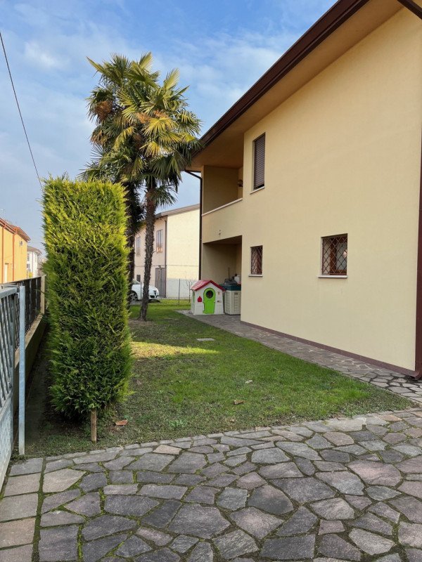 casa indipendente in vendita a Saonara in zona Villatora