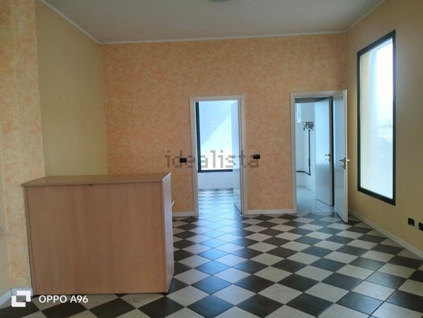 negozio in vendita a Saonara in zona Villatora
