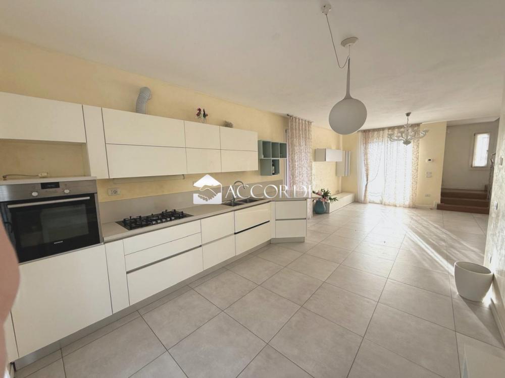 casa indipendente in vendita a Saonara