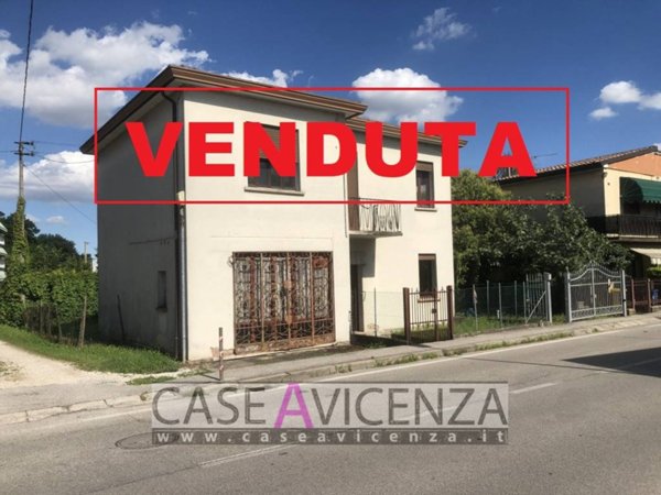 casa indipendente in vendita a Selvazzano Dentro