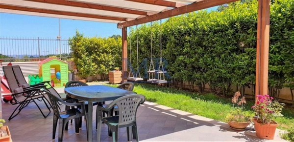 casa indipendente in vendita a Selvazzano Dentro in zona San Domenico