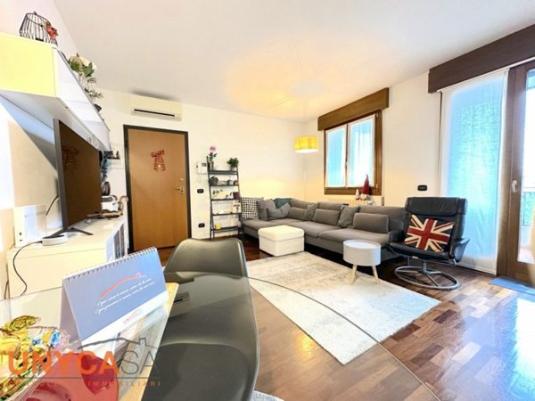 appartamento in vendita a Selvazzano Dentro in zona Tencarola