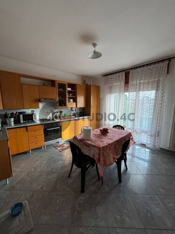 appartamento in vendita a Selvazzano Dentro in zona Tencarola