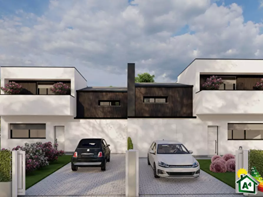 casa indipendente in vendita a Selvazzano Dentro in zona Tencarola