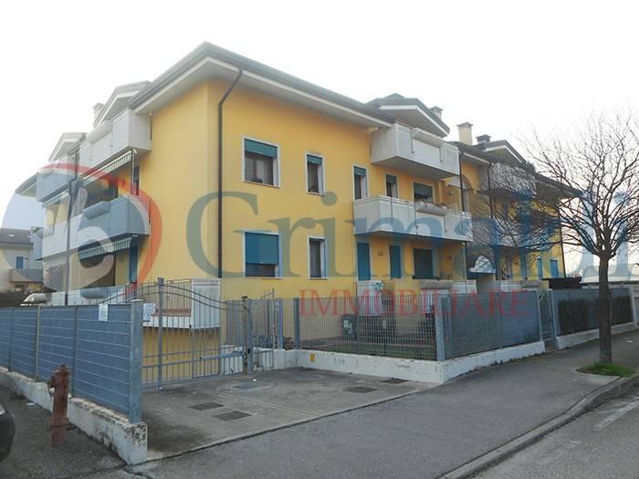 appartamento in vendita a Selvazzano Dentro in zona Tencarola