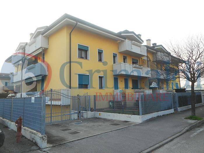 appartamento in vendita a Selvazzano Dentro in zona Tencarola