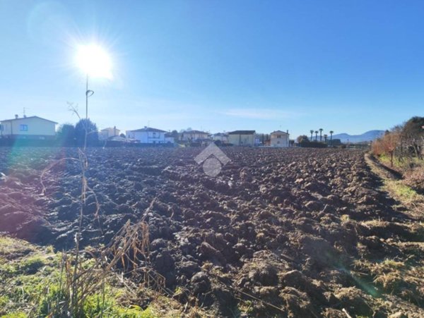 terreno agricolo in vendita a Selvazzano Dentro