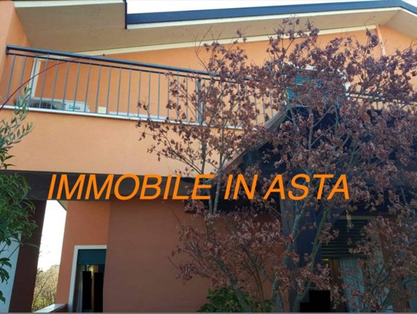 appartamento in vendita a Selvazzano Dentro in zona Tencarola