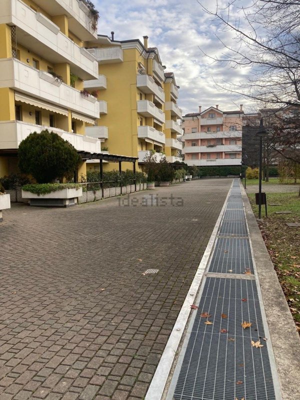 appartamento in vendita a Selvazzano Dentro in zona San Domenico