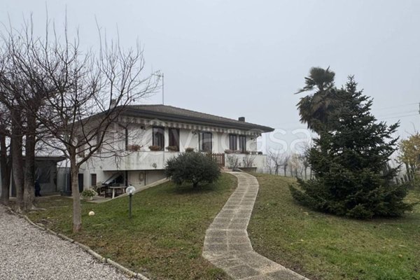 casa indipendente in vendita a Selvazzano Dentro in zona Feriole