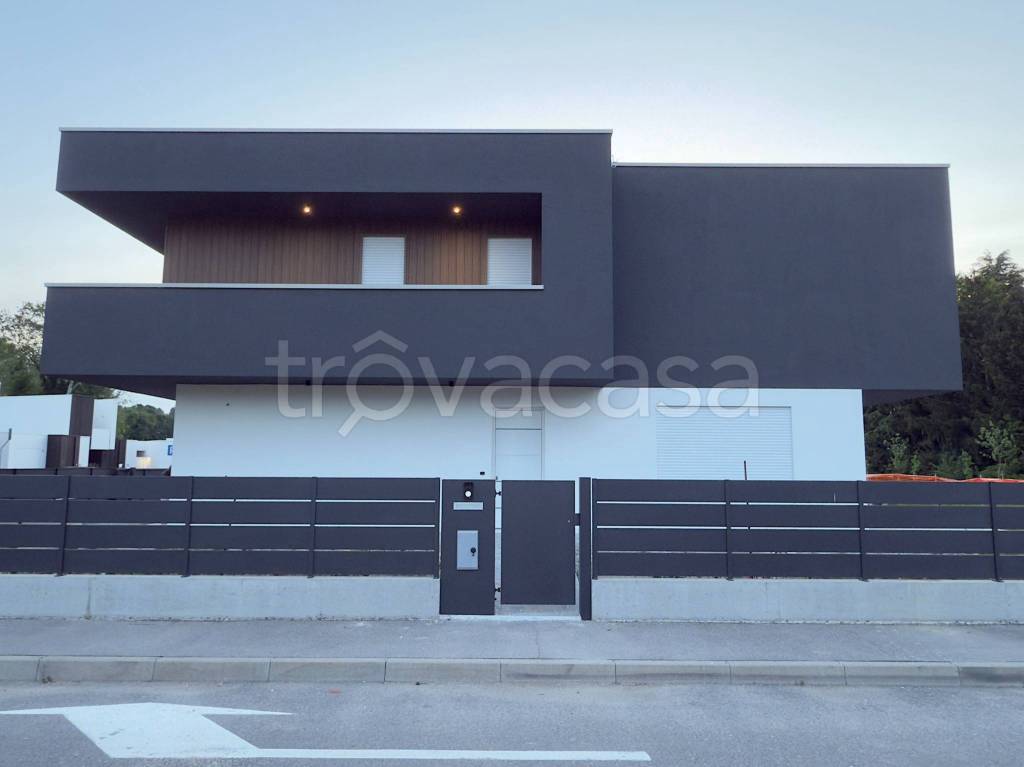 casa indipendente in vendita a Selvazzano Dentro