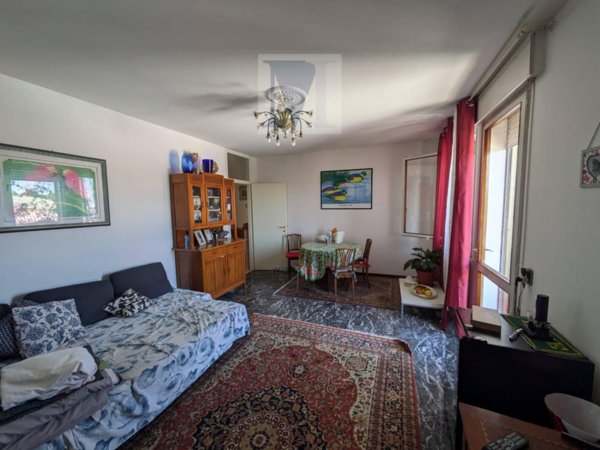 appartamento in vendita a Selvazzano Dentro in zona Tencarola