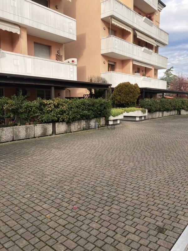 appartamento in vendita a Selvazzano Dentro in zona San Domenico
