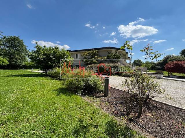 casa indipendente in vendita a Selvazzano Dentro in zona Tencarola