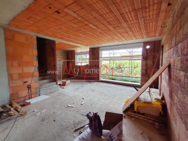 casa indipendente in vendita a Selvazzano Dentro in zona Caselle