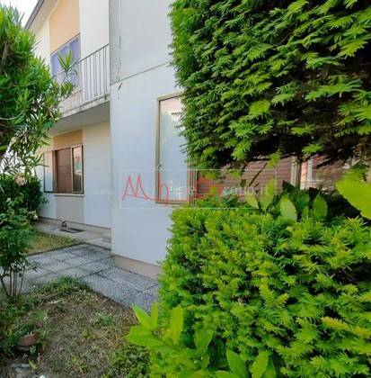 casa indipendente in vendita a Selvazzano Dentro in zona San Domenico