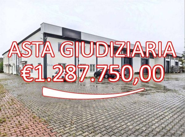capannone in vendita a Selvazzano Dentro in zona Caselle