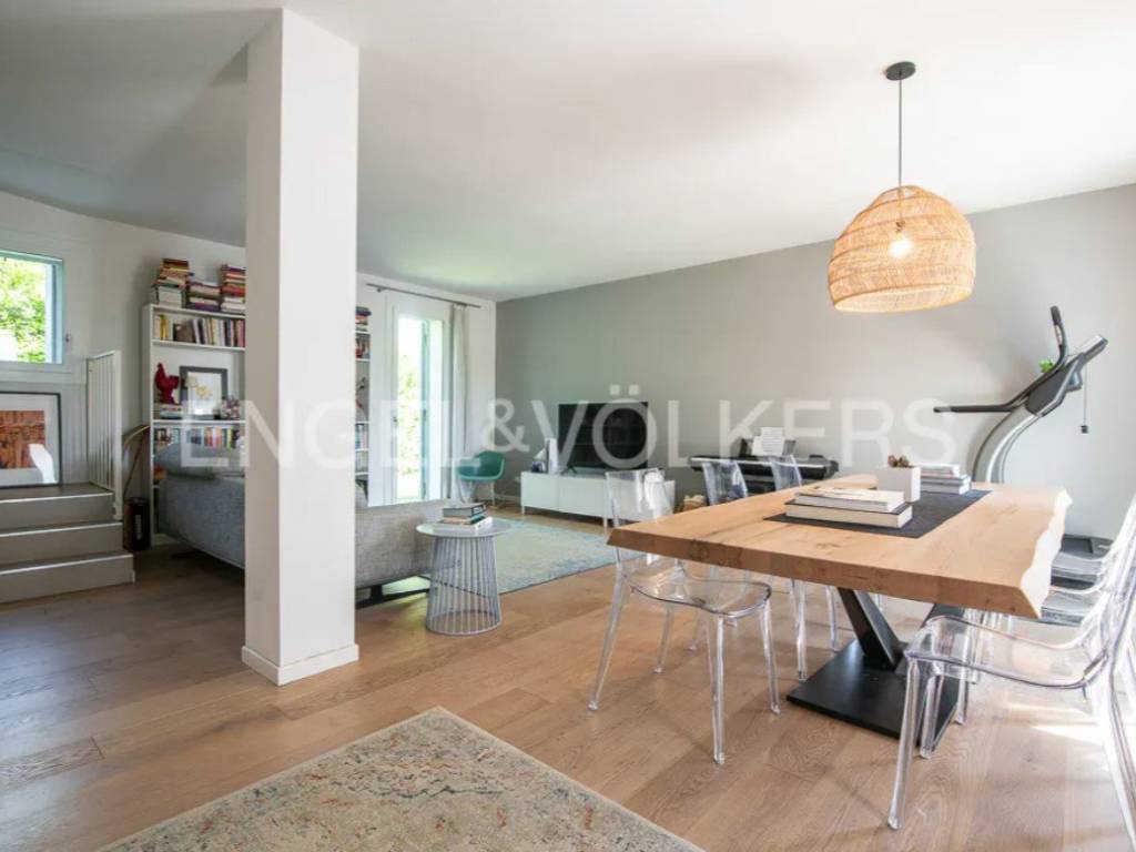 casa indipendente in vendita a Selvazzano Dentro in zona Tencarola