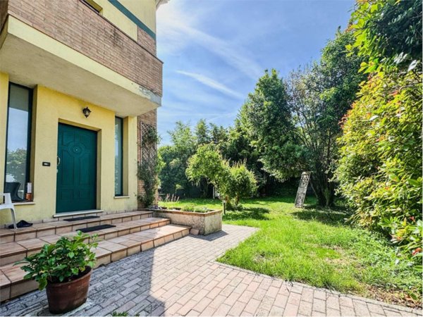 casa indipendente in vendita a Selvazzano Dentro in zona San Domenico