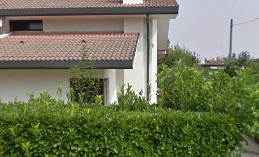 casa indipendente in vendita a Selvazzano Dentro in zona Caselle