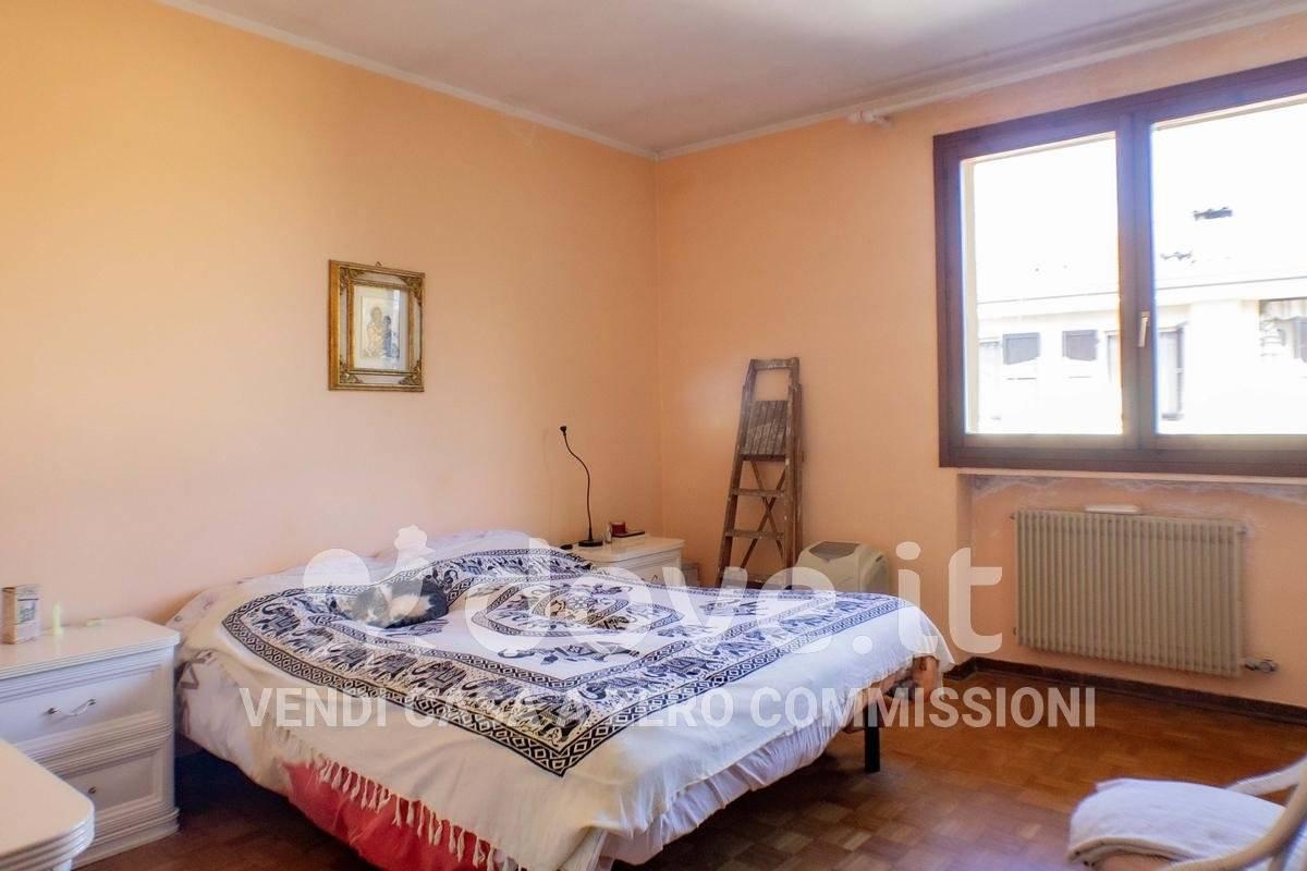 casa indipendente in vendita a Selvazzano Dentro in zona Feriole