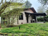 casa indipendente in vendita a Selvazzano Dentro in zona Tencarola