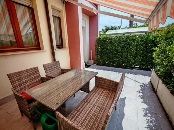 appartamento in vendita a Selvazzano Dentro in zona Feriole