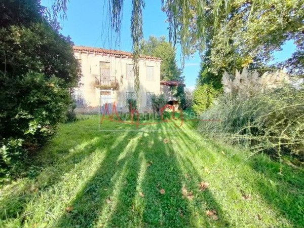 quadrivano in vendita a Selvazzano Dentro in zona Caselle