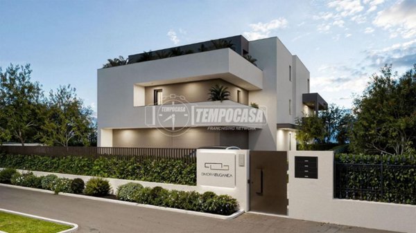 appartamento in vendita a Selvazzano Dentro in zona San Domenico