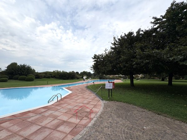 casa indipendente in vendita a Selvazzano Dentro in zona Montecchia