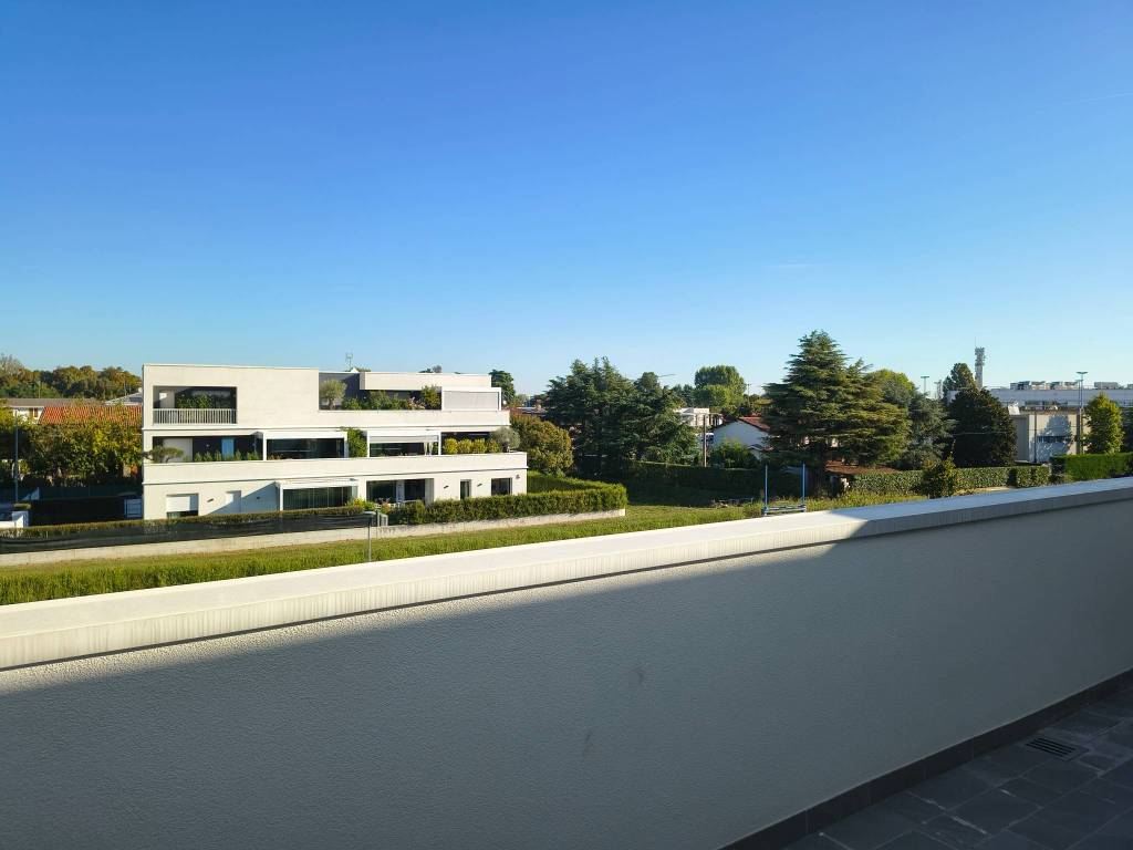 appartamento in vendita a Selvazzano Dentro in zona Caselle