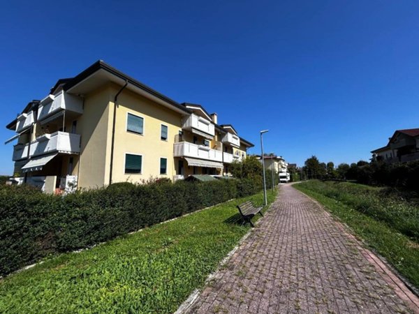 appartamento in vendita a Selvazzano Dentro in zona Tencarola