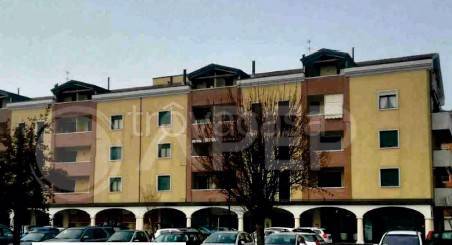 appartamento in vendita a Selvazzano Dentro in zona Tencarola