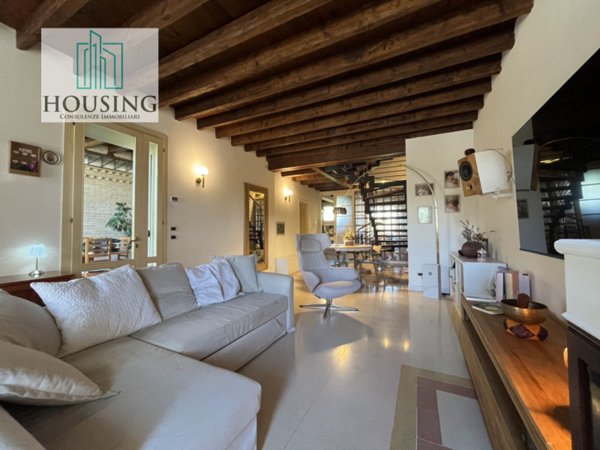 casa indipendente in vendita a Selvazzano Dentro in zona Tencarola
