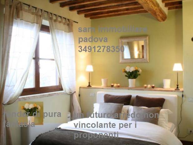 appartamento in vendita a Selvazzano Dentro in zona Caselle