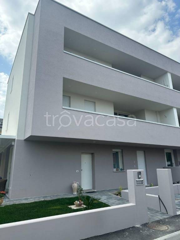 appartamento in vendita a Selvazzano Dentro in zona Caselle