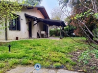 casa indipendente in vendita a Selvazzano Dentro in zona Tencarola