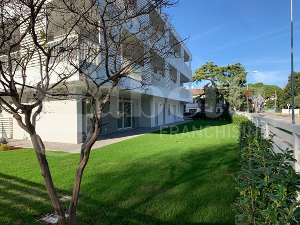 appartamento in vendita a Selvazzano Dentro in zona San Domenico