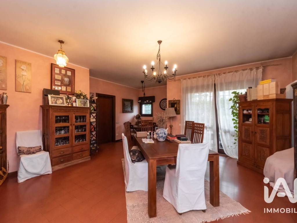 casa indipendente in vendita a Selvazzano Dentro in zona Tencarola