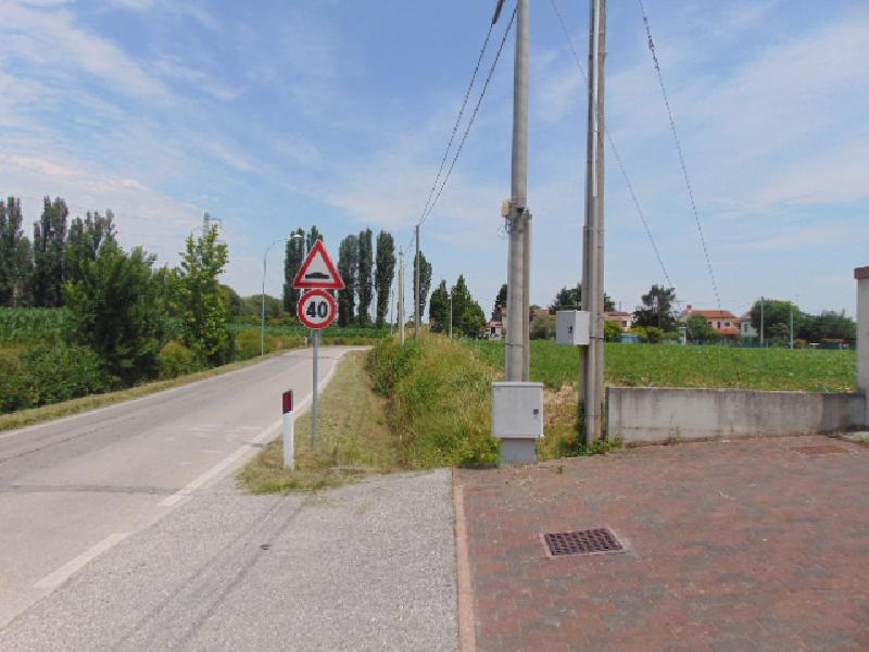 terreno edificabile in vendita a Selvazzano Dentro in zona Tencarola