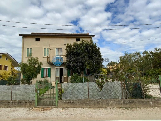 casa indipendente in vendita a Selvazzano Dentro