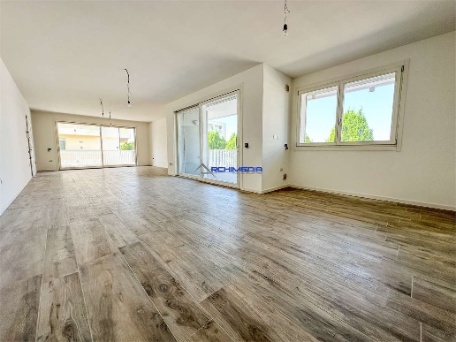 appartamento in vendita a Selvazzano Dentro in zona Caselle