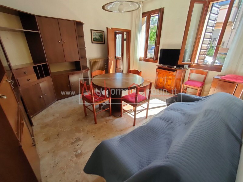 casa indipendente in vendita a Selvazzano Dentro in zona Tencarola