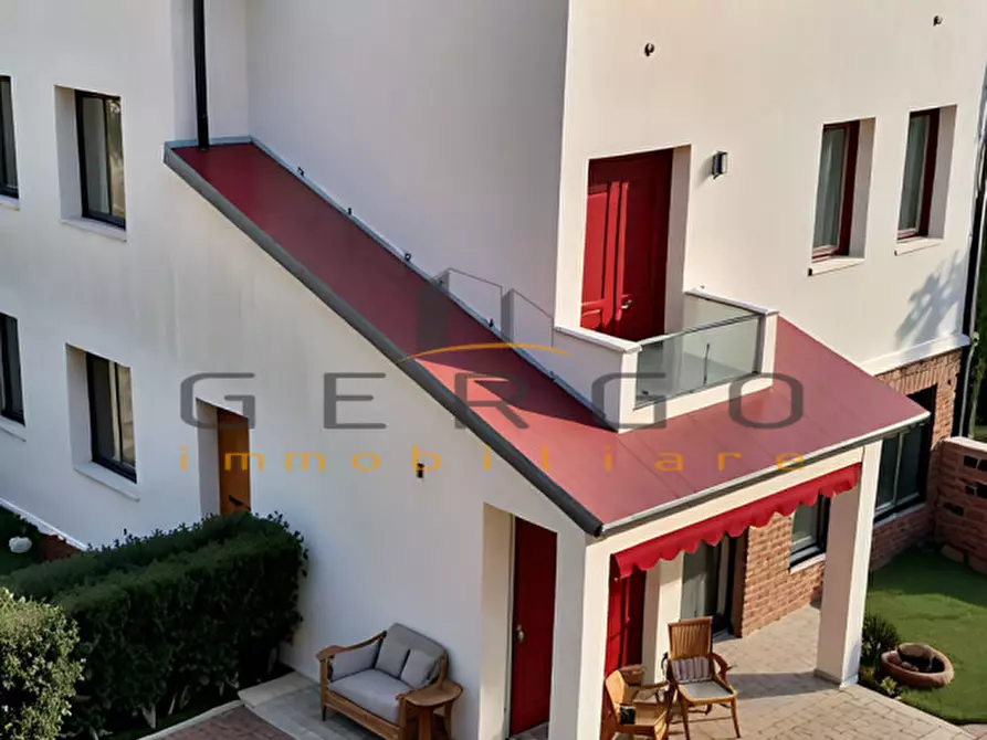 casa indipendente in vendita a Selvazzano Dentro in zona Tencarola