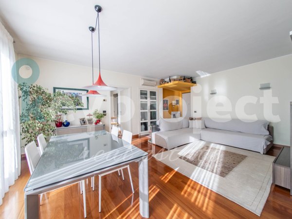 appartamento in vendita a Selvazzano Dentro in zona Caselle