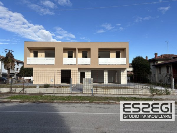 casa semindipendente in vendita a Selvazzano Dentro