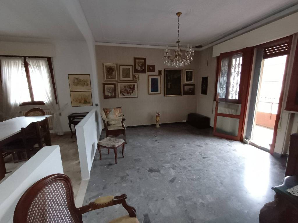 casa indipendente in vendita a Selvazzano Dentro in zona Tencarola