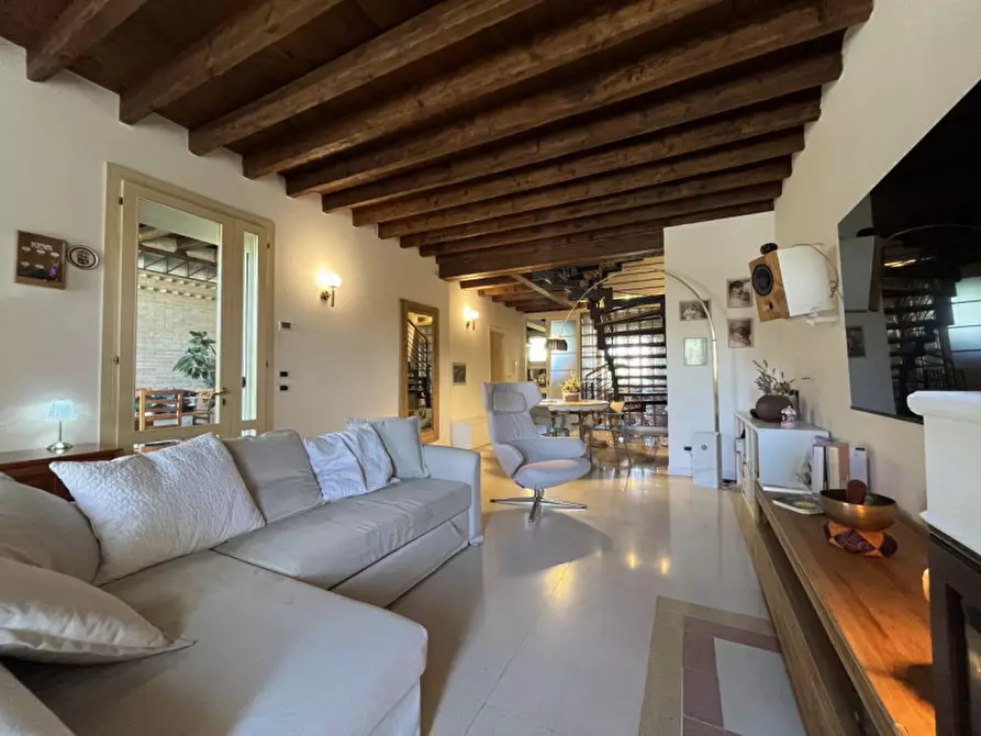 casa indipendente in vendita a Selvazzano Dentro in zona Tencarola