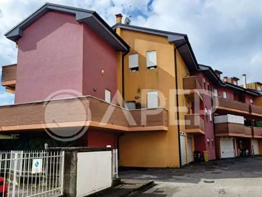 casa indipendente in vendita a Selvazzano Dentro in zona Tencarola